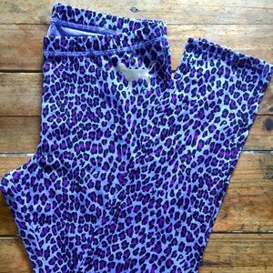 Victoria’s Secret Leggings, Size Medium